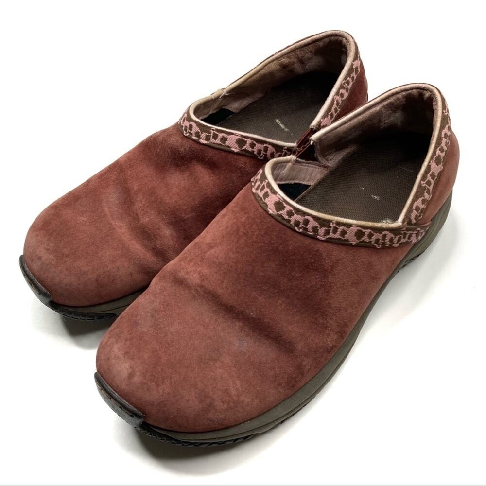 Merrell | Encore Adams Clogs Raisin Color Giraffe Print 8.5